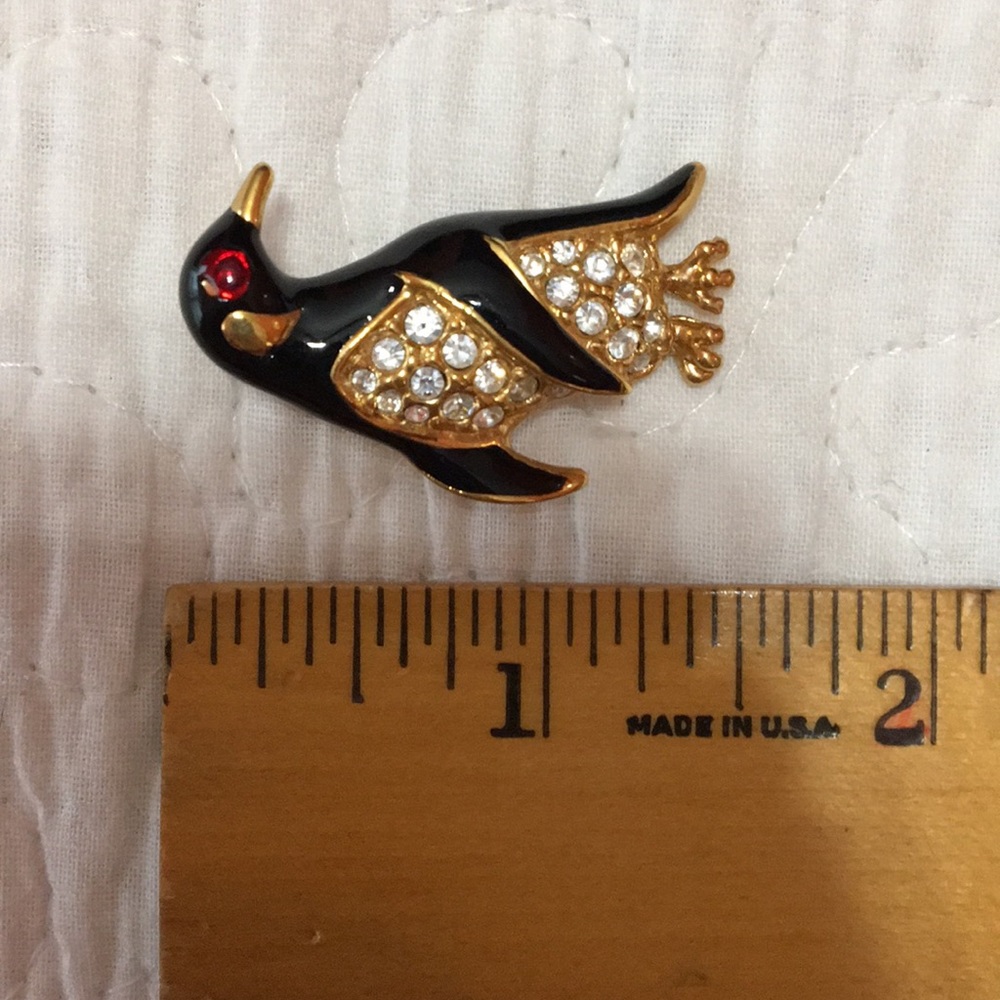 Penguin Pin - Picture 3 of 3